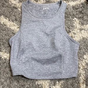 workout tank top